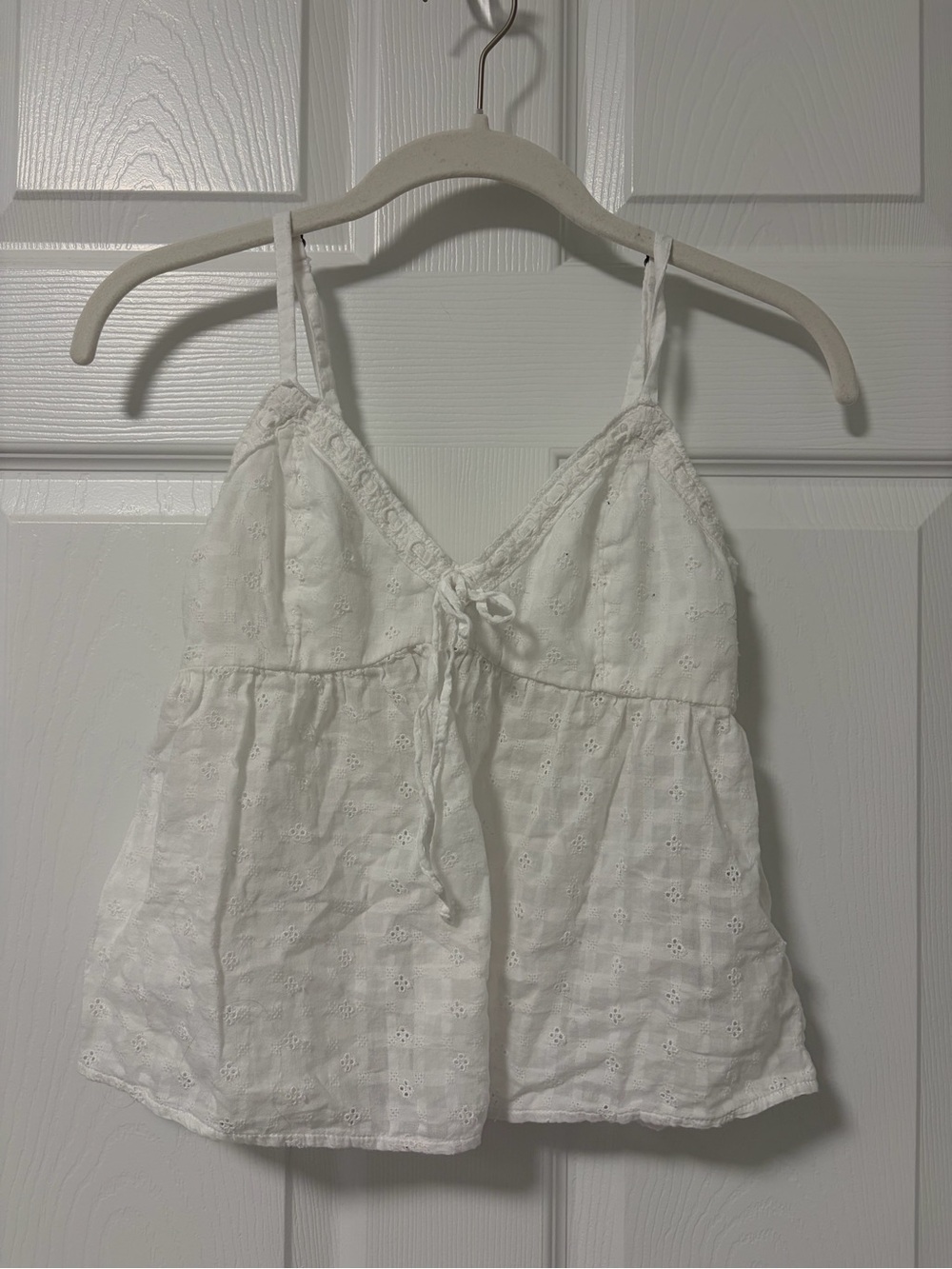 Hollister White Eyelet Lace Tie-Front Camisole